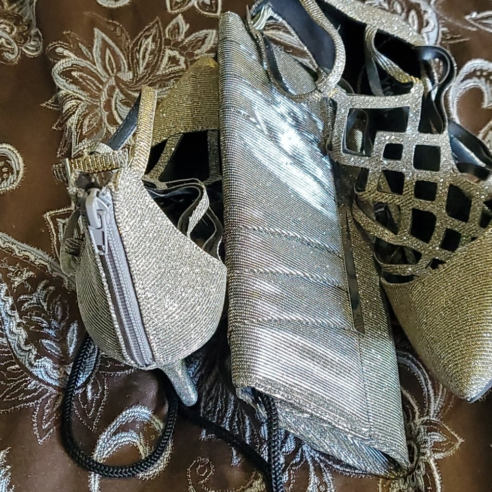 Shoes - Picture 3 of 3